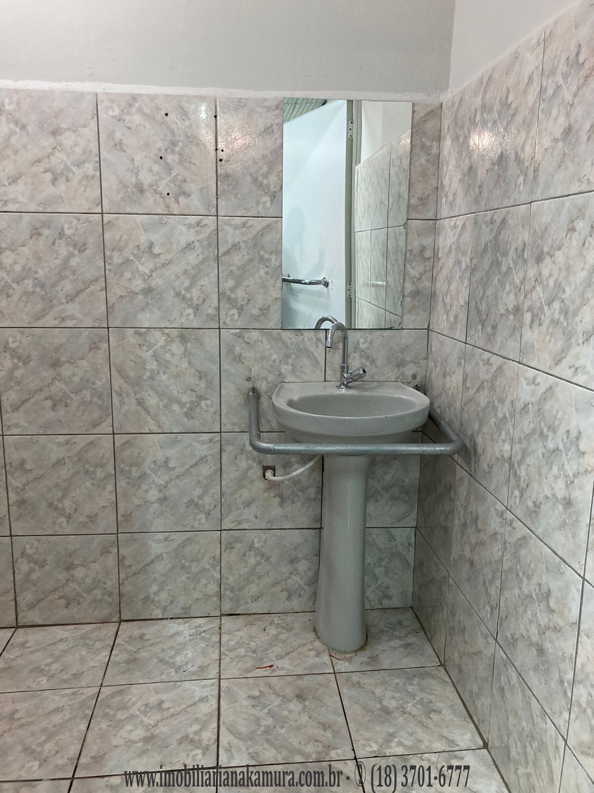 Av. Raul da C. Bueno, 1212