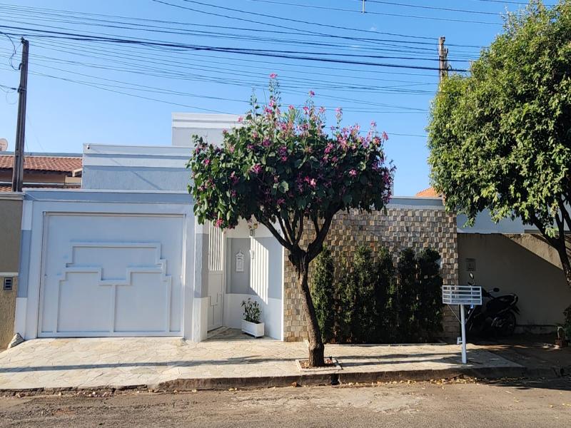 R Antonio Silverio da Silva, 999