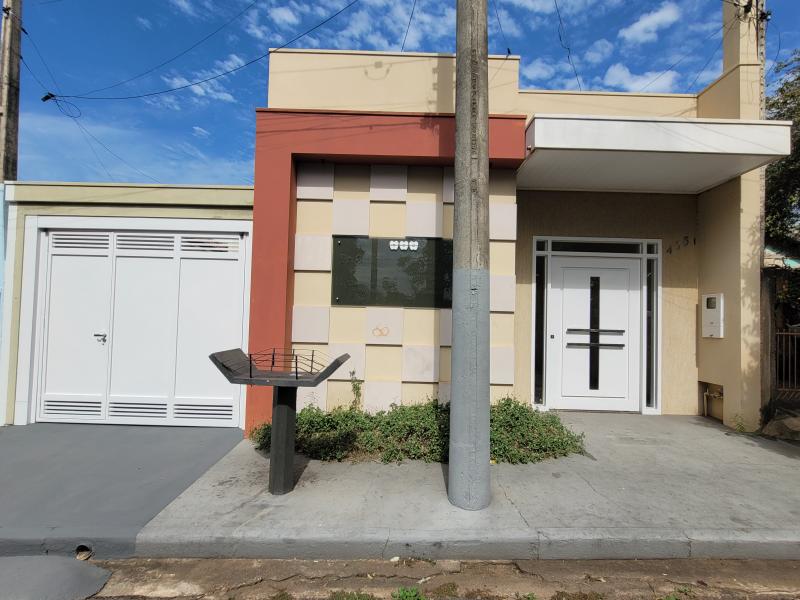 R Cinira de Freitas Pavessi, 485