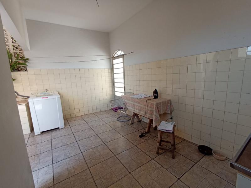 Av Dr Raul da Cunha Bueno, 1.270