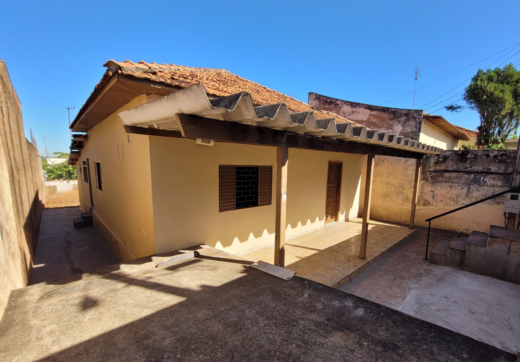R Dom Pedro I, 1.548